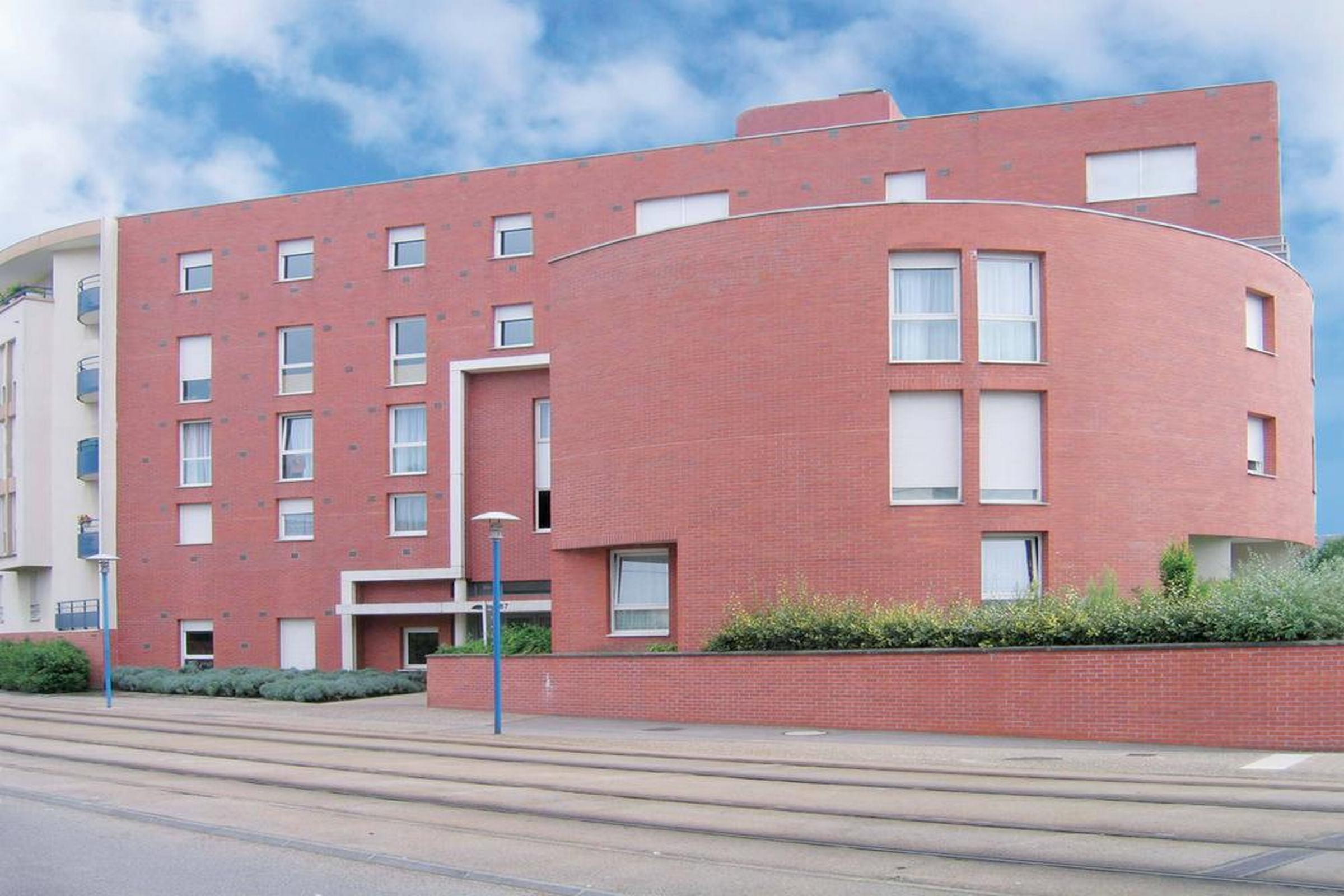 Séjours&Affaires Rouen Normandie Sotteville-lès-Rouen Exterior foto